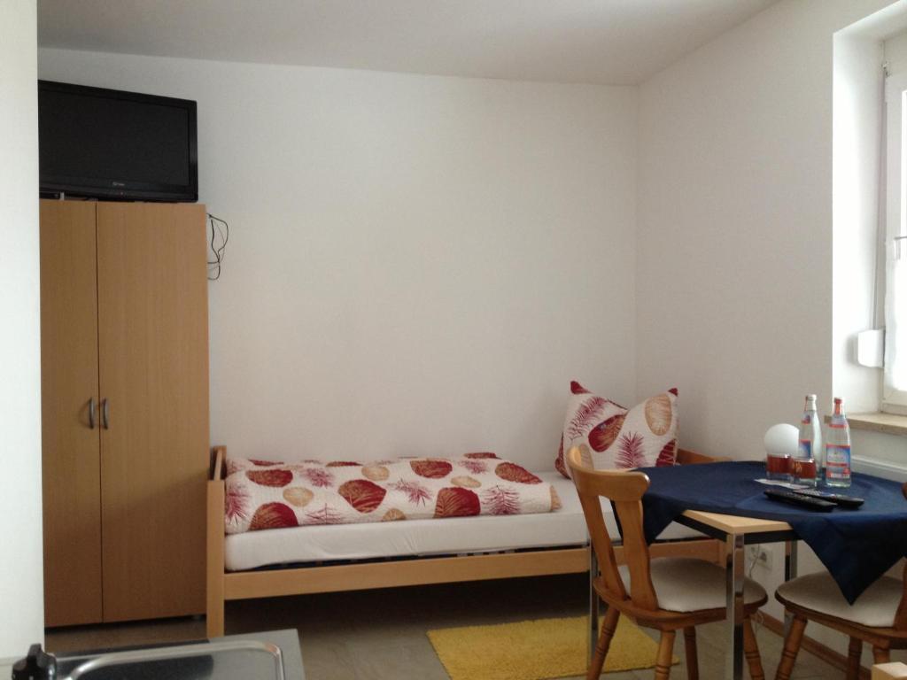 Pension Assmann Langenbruck Ruang foto